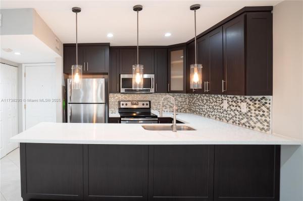 WISPERWOOD VILLAGE CONDO