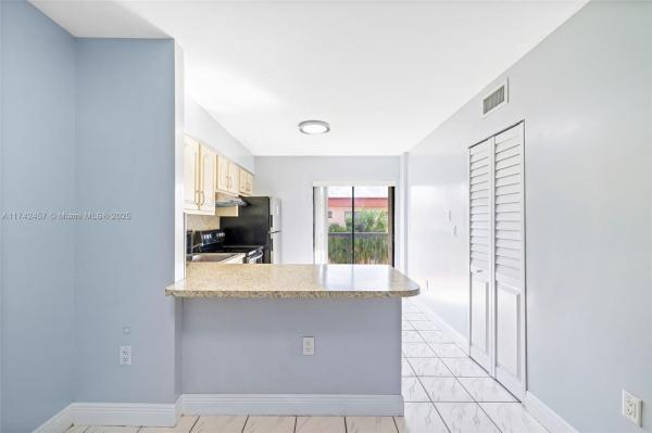 ALAMEDA TOWER 3 CONDO