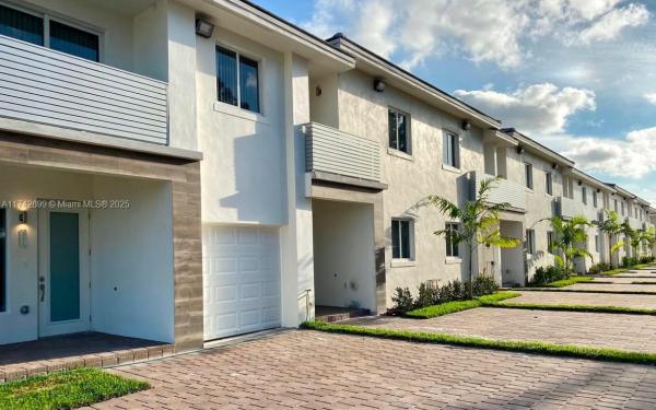 PRECIOUS HOMES AT BRIDGEP