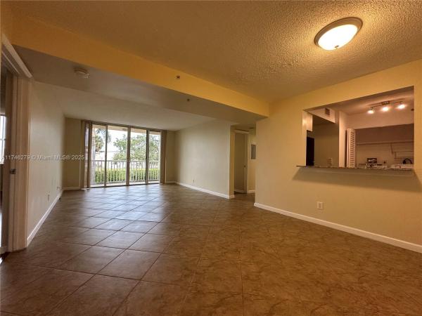 SHERIDAN EAST CONDO BLDG