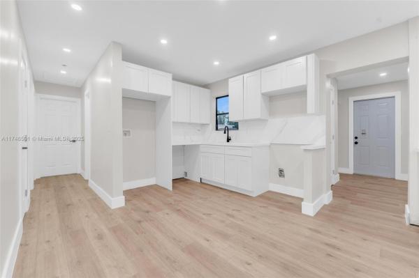 BONNIE BRIAR ESTATES