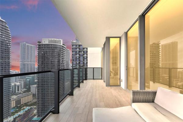 88 SW 7TH ST #3507, MIAMI, FL 33130