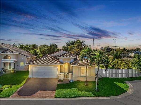 BANYAN OAKRIDGE PLAT