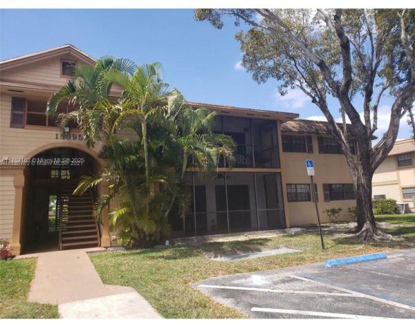 COUNTRYSIDE VILLAGE CONDO