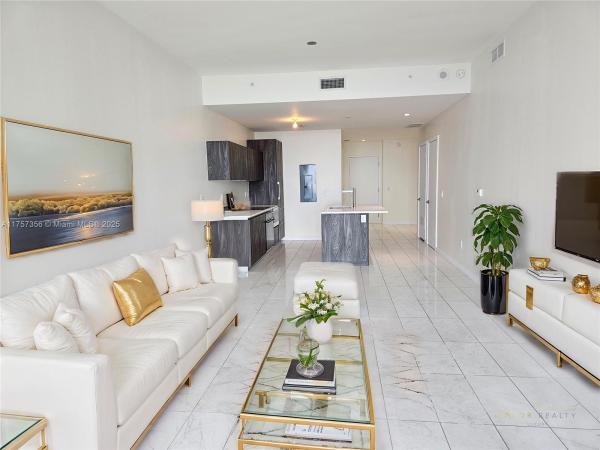480 NE 31ST ST #2706, MIAMI, FL 33137