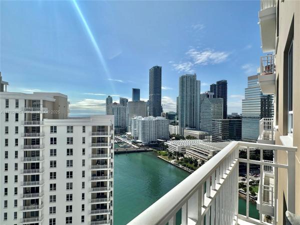 COURTS BRICKELL KEY CONDO