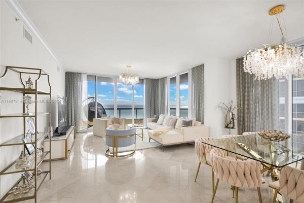 17875 COLLINS AVE #2206, SUNNY ISLES BEACH, FL 33160