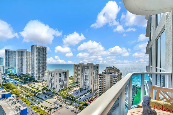 1945 S OCEAN DR #2311, HALLANDALE BEACH, FL 33009