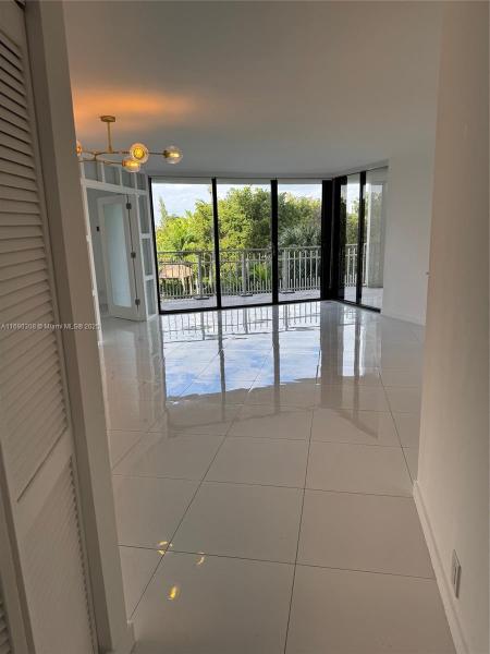 THE TOWERS OF QUAYSIDE CO