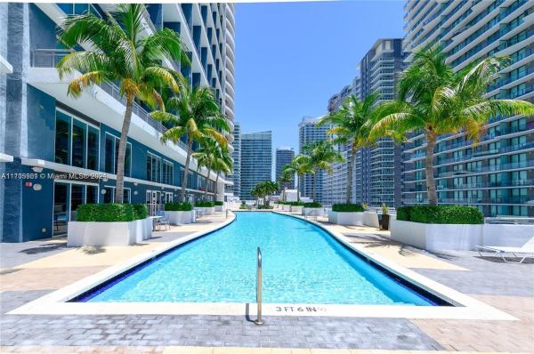 INFINITY AT BRICKELL COND