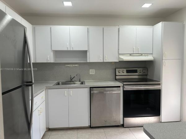 NO 30 PALM-AIRE COUNTRY C