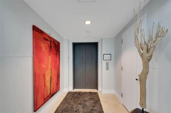 900 BISCAYNE BLVD #3702, MIAMI, FL 33132