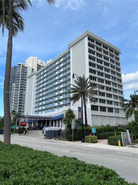 19201 COLLINS AVE #647, SUNNY ISLES BEACH, FL 33160
