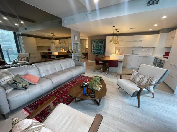 BRICKELL HEIGHTS EAST CON