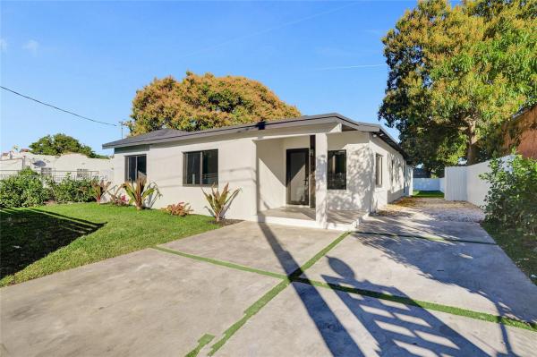 LITTLE RIVER HIGHLANDS