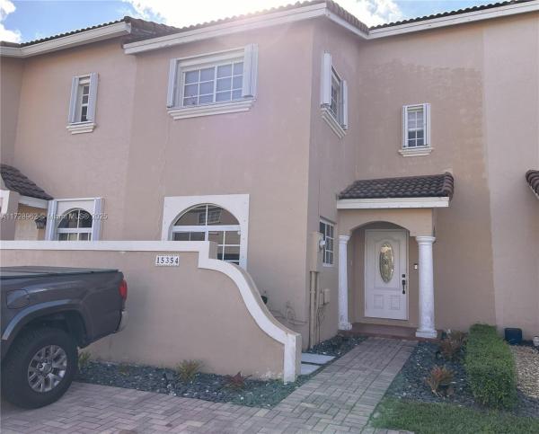 CARIBE LAKES TOWNHOUSE