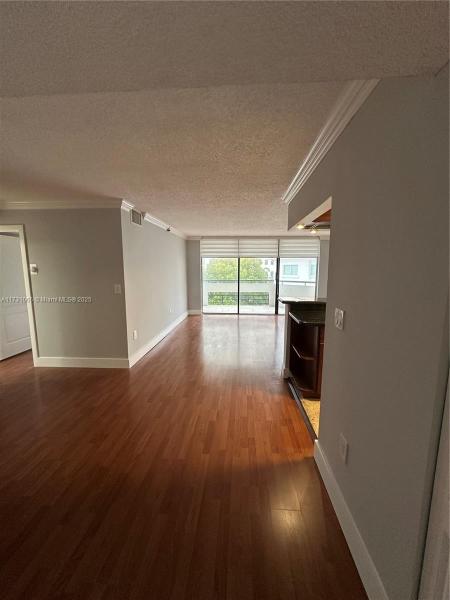 GABLES PARK TOWER CONDO