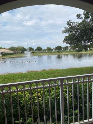 PROMENADE SHORES AT DORAL