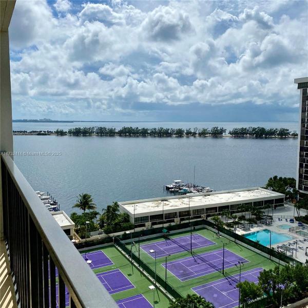 BRICKELL PLACE CONDO