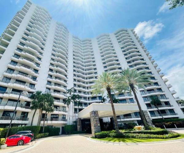 3300 NE 191ST ST #1206, AVENTURA, FL 33180
