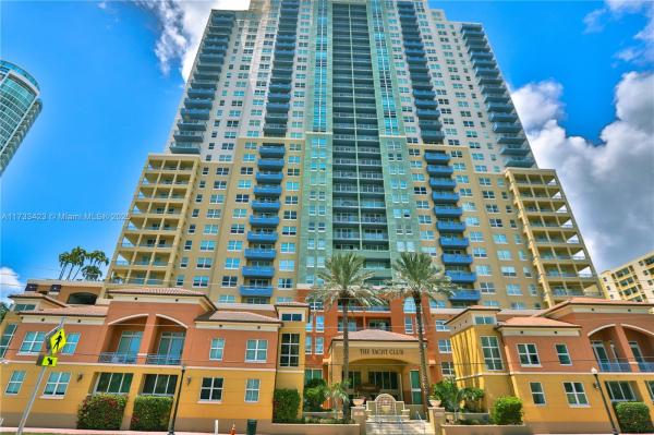 YACHT CLUB AT PORTOFINO C