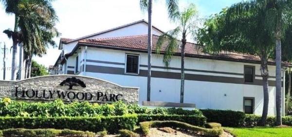 HOLLYWOOD PARC CONDOMINIU
