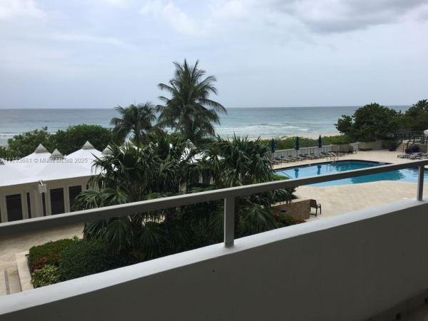 OCEANSIDE PLAZA CONDO