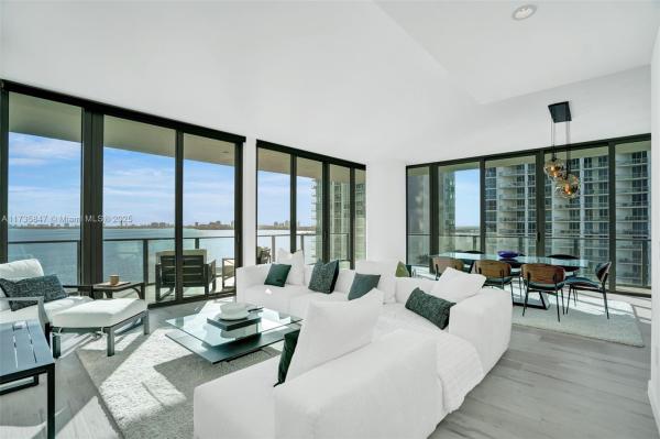 480 NE 31ST ST #1401, MIAMI, FL 33137