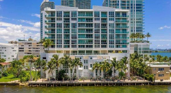 MOON BAY OF MIAMI CONDO