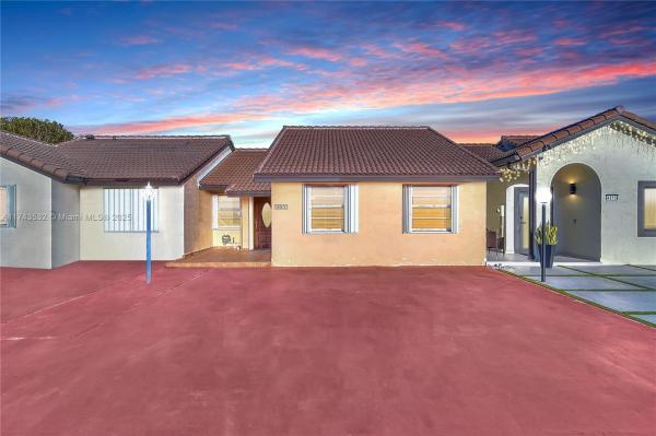 Bird Lakes Townhouse Sec