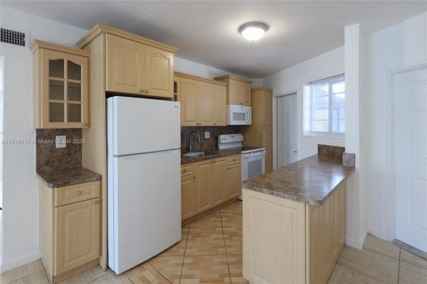 SKY LAKE GARDENS NO 2 CON