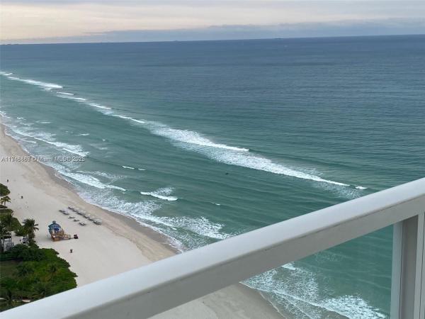 16699 COLLINS AVE #2803, SUNNY ISLES BEACH, FL 33160