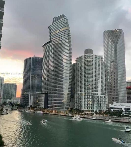 ONE TEQUESTA POINT CONDO