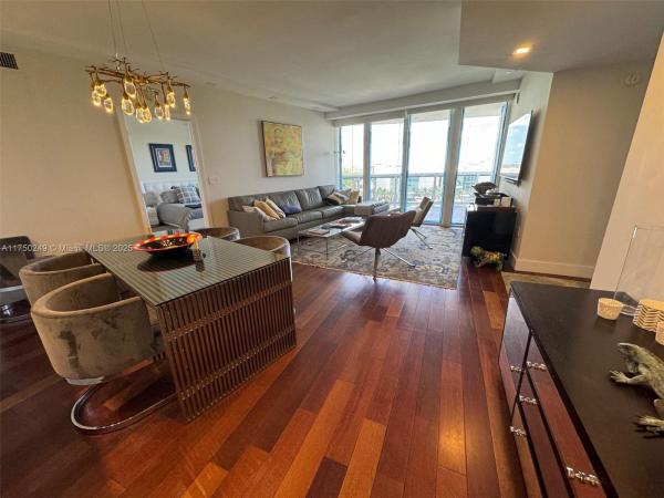 Murano Grande At Portofin