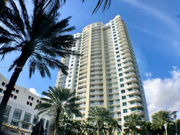 1745 E HALLANDALE BEACH BLVD #1204W, HALLANDALE BEACH, FL 33009
