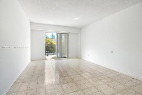 PARKVIEW HOUSE CONDO