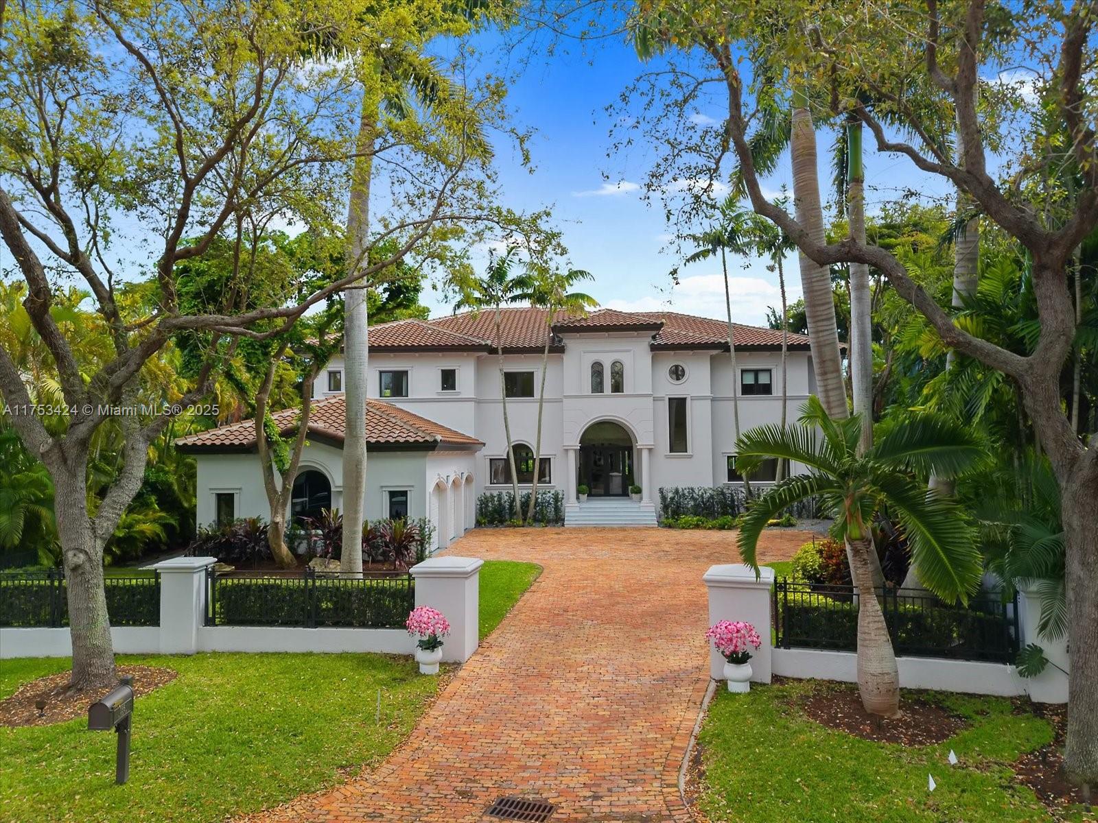 COCOPLUM SEC 2 PLAT F - фото