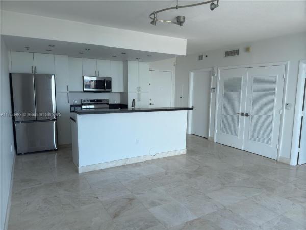 CORAL SEA VIEW CONDO