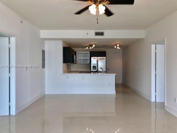 90 SW 3RD ST #2601, MIAMI, FL 33130