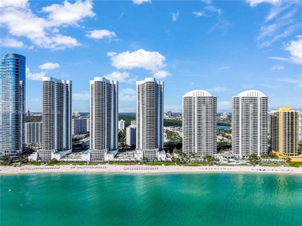 16001 COLLINS AVE #2801, SUNNY ISLES BEACH, FL 33160