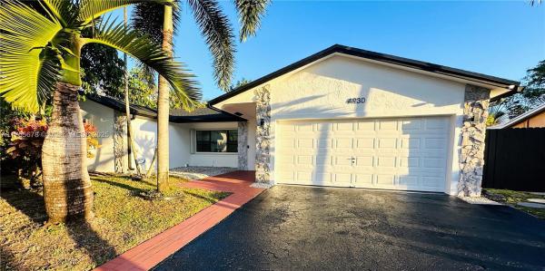 PALM-AIRE AT COCONUT CREE