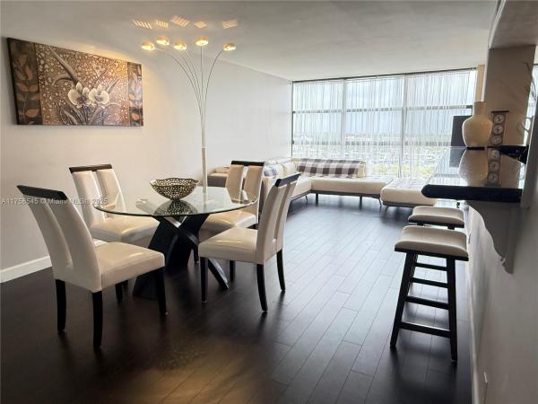 600 PARKVIEW DR #1023, HALLANDALE BEACH, FL 33009