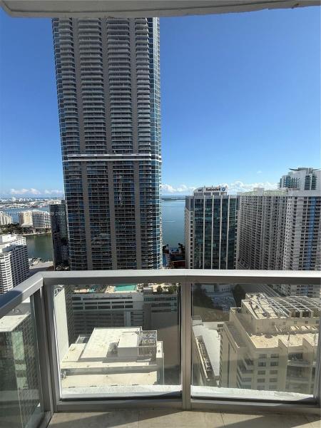 1060 BRICKELL AVE #3805, MIAMI, FL 33131