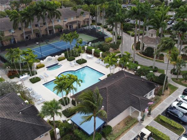 LAS BRISAS AT DORAL CONDO