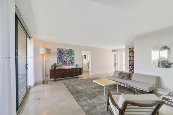 THE FLATS AT MORNINGSIDE