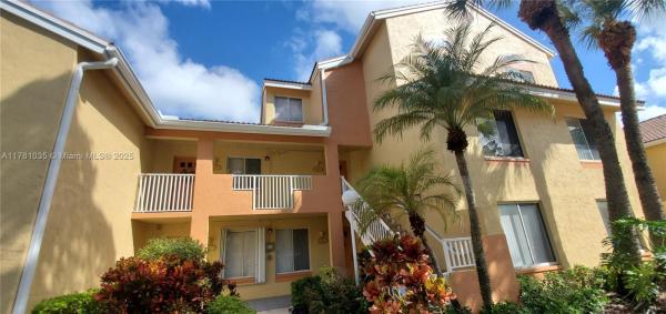 NAPOLI GARDENS AT CORAL S