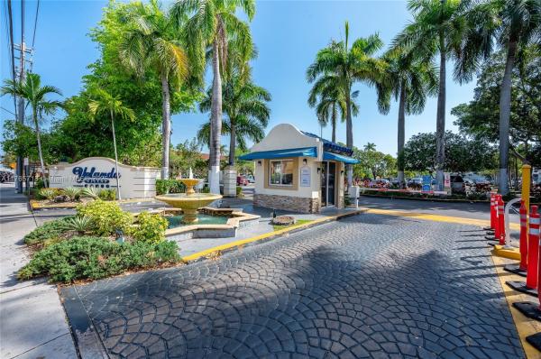 YOLANDA VILLAS CONDO