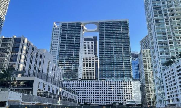 500 BRICKELL WEST CONDO