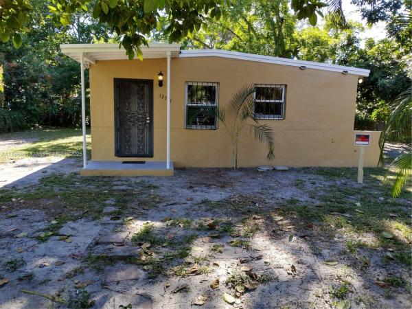 GOLF ESTATES 1ST ADDN