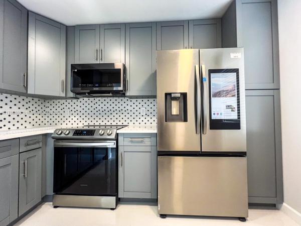 CASCADES OF LAUDERHILL 2